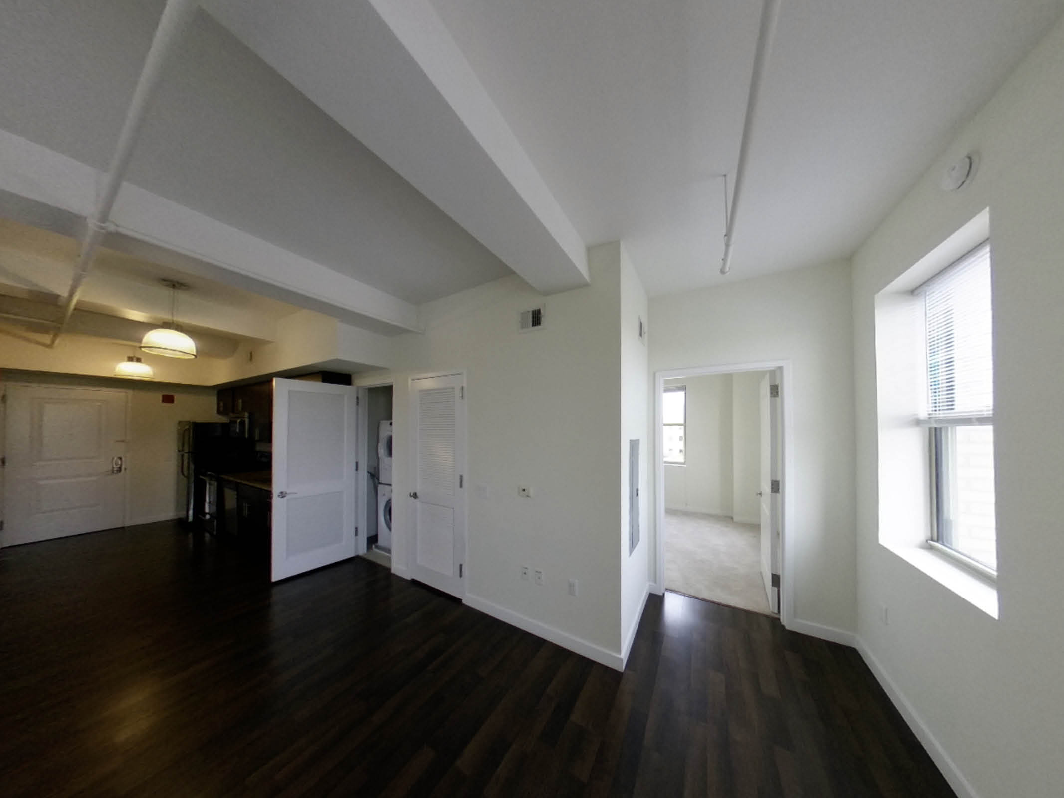 1 Bed / 1 Bath Tower / 503