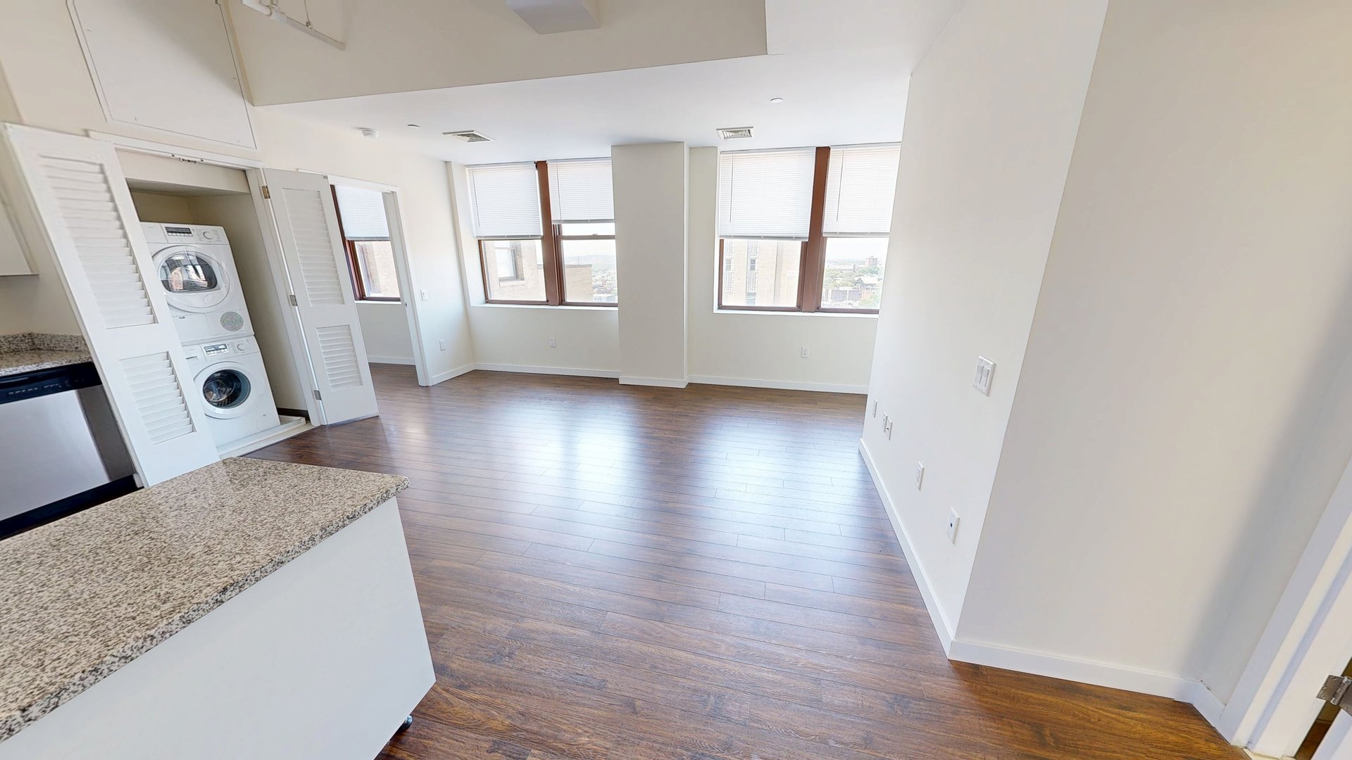 2 Bed / 1 Bath / Criterion / C-1204