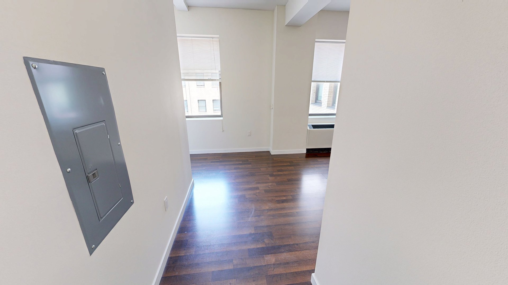 1 Bed/ 1 Bath / Paramount / P-1703