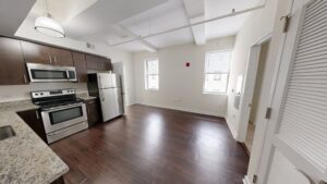 1 Bed / 1 Bath / Tower / T-1106